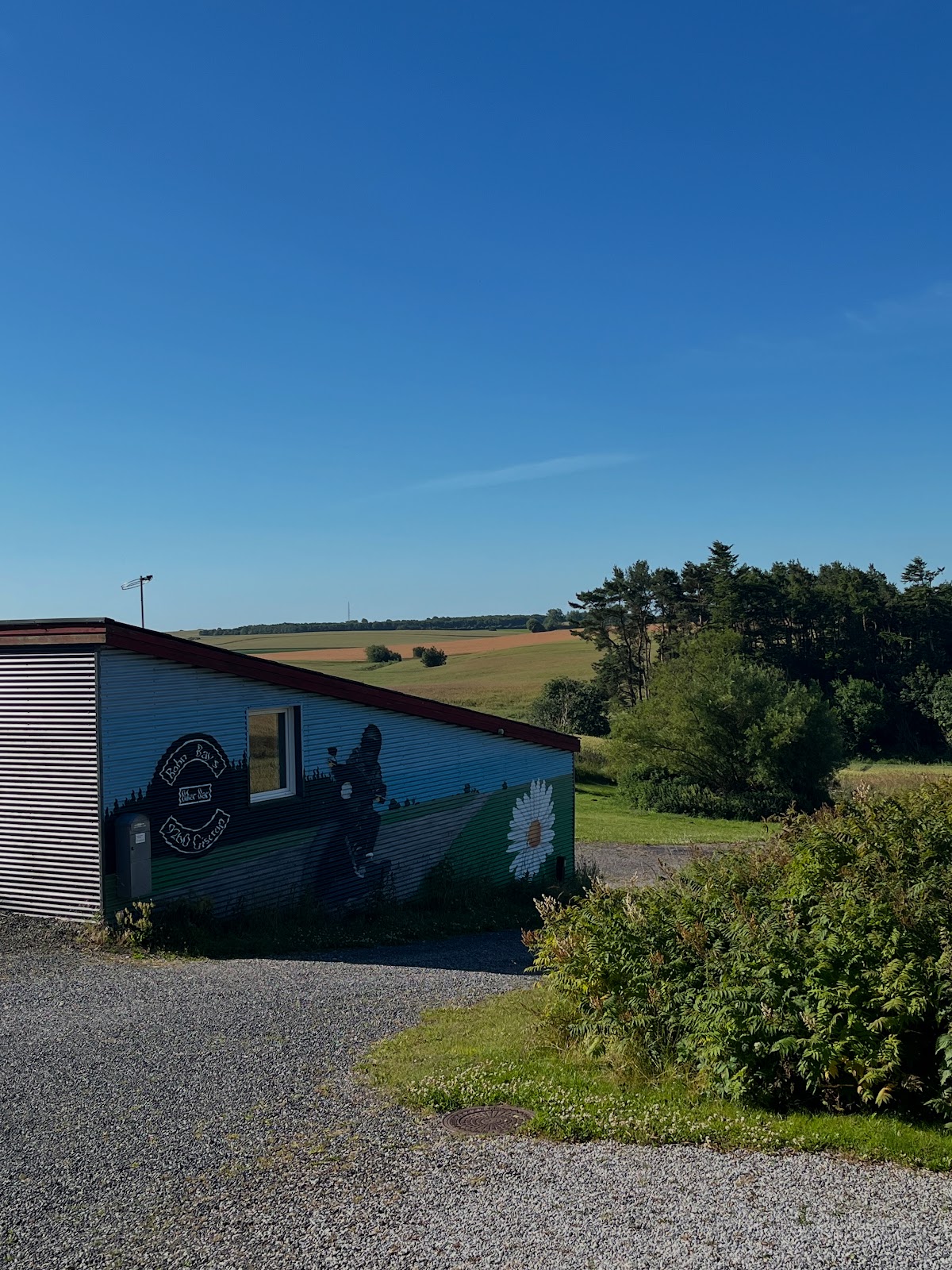 Bohn-Bay's Biker Bar